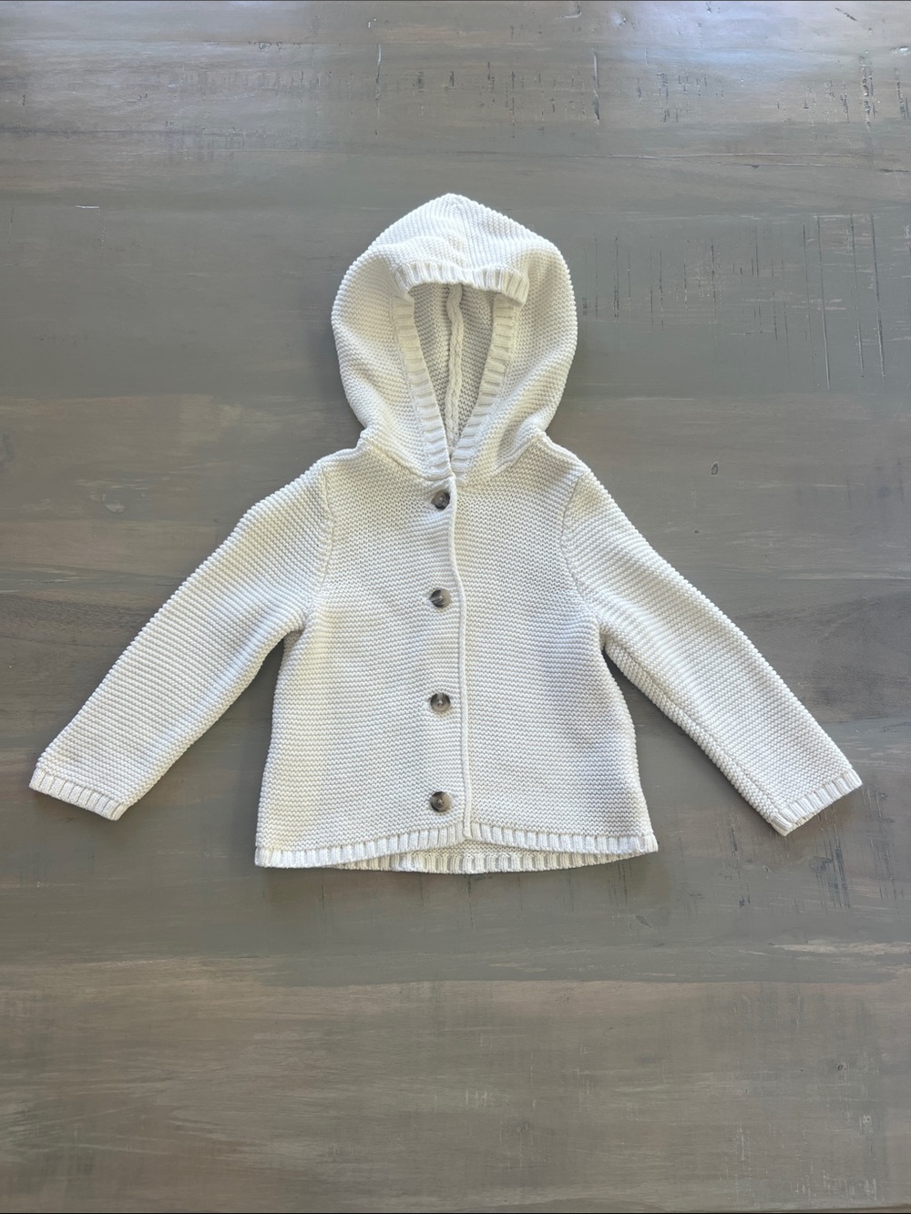 Like new! 18-24 Months. Hooded Cream Knit Button Cardigan / Jacket / Sweater. 💟